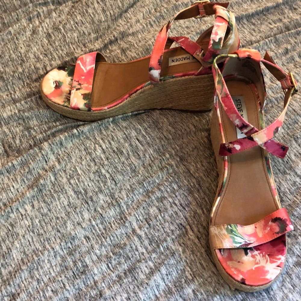 Steve Madden espadrille wedges
